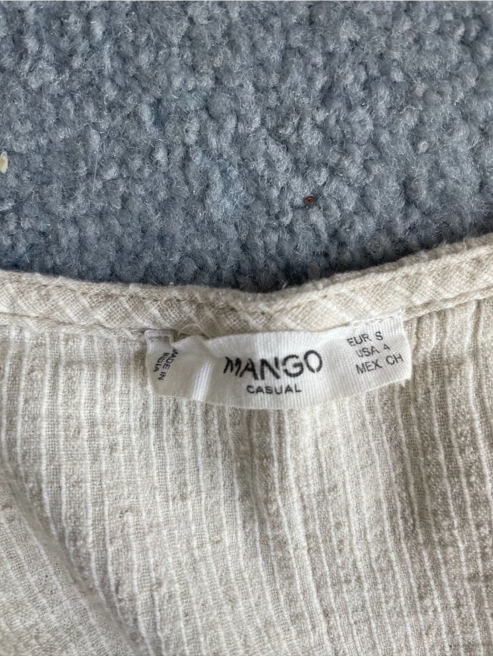 Mango Beige Ribbed Button Crop Tank - Picture 3 of 4